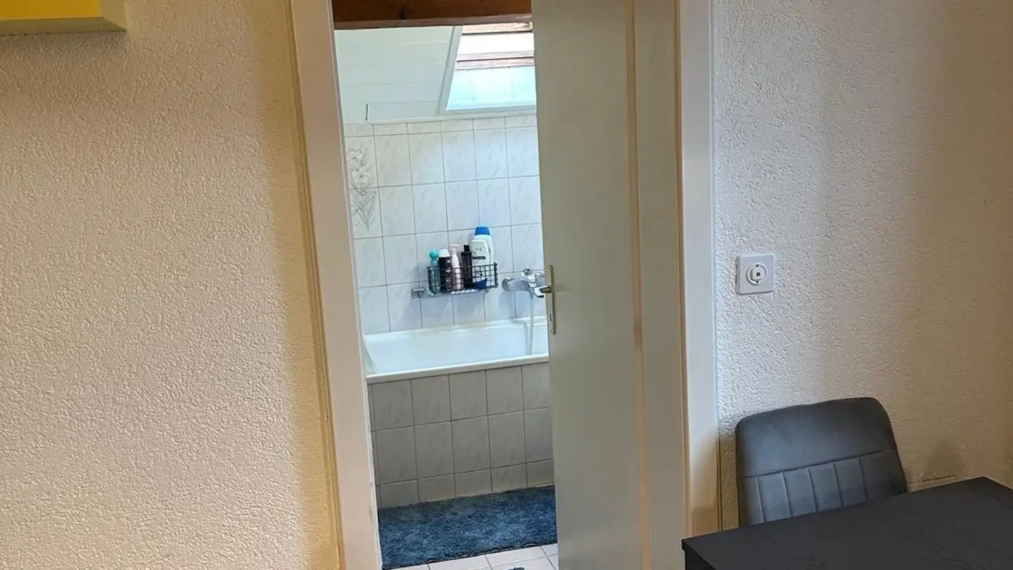 Appartement à louer - Rue Du Valentin 102b, 1400 Yverdon-les-Bains - Photo 2