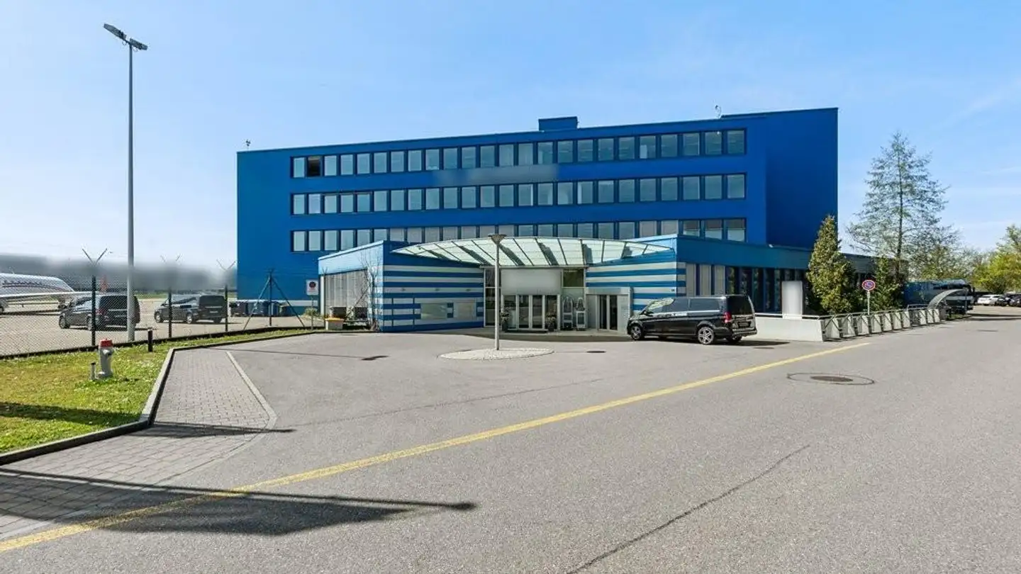 Place de parking souterraine à louer - Bimenzältenstrasse 75, 8302 Kloten