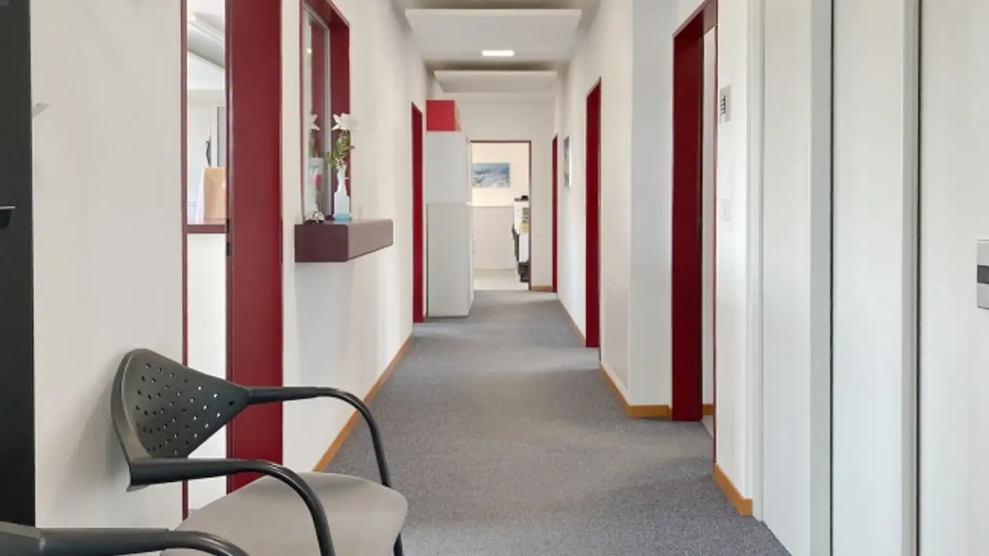 Office space for rent - Schaffhauserstrasse 79, 8400 Winterthur