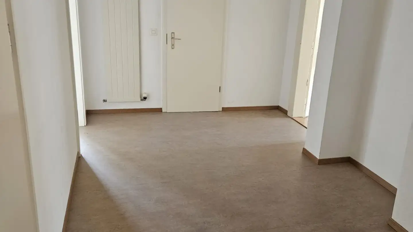 Appartamento in affitto - Rue Du Docteur Tièche, 2732 Reconvilier - Foto 4