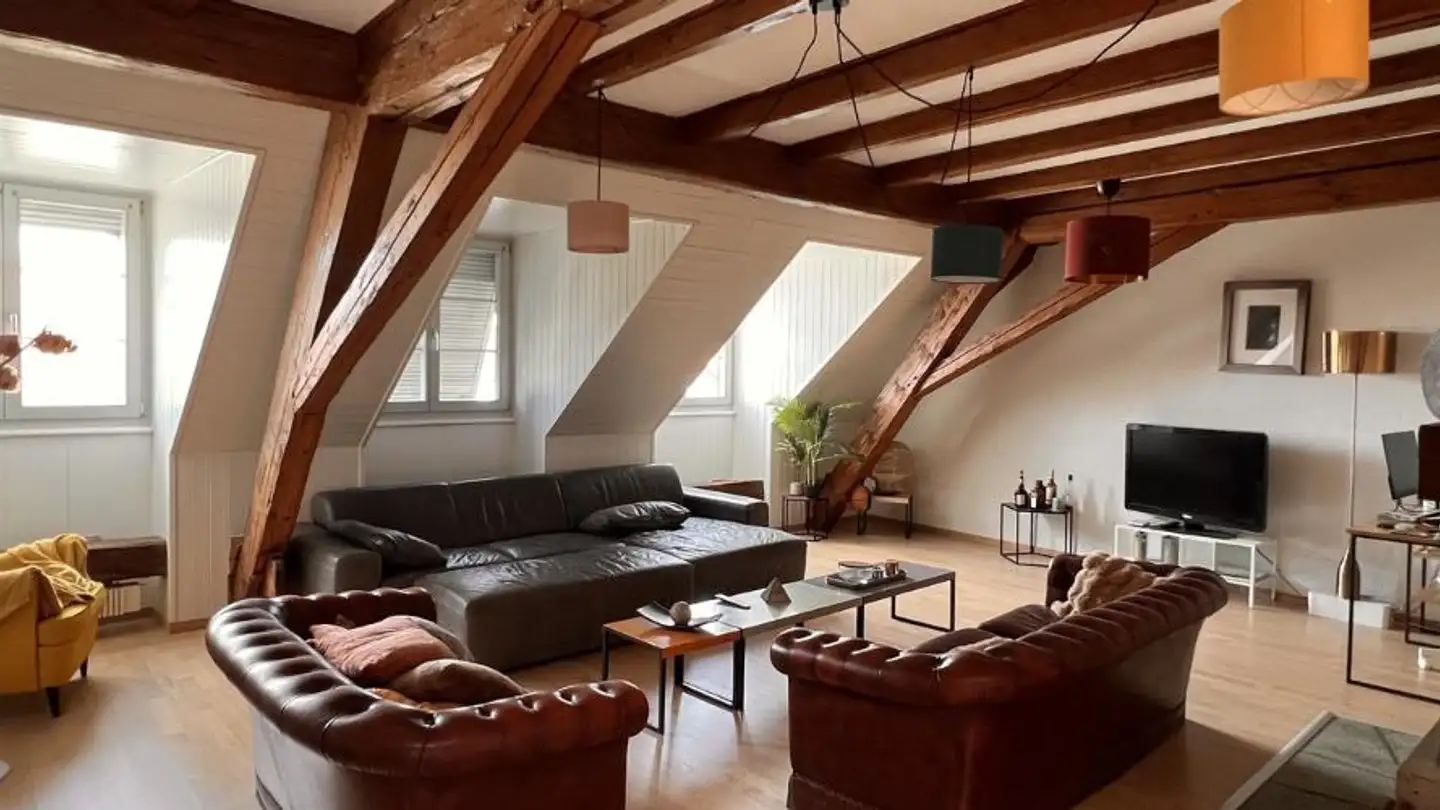 Attique à louer - Rue Centrale 57, 1580 Avenches