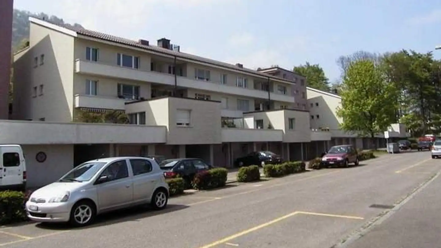 Outdoor parking space for rent - Bernhofstrasse 57, 8134 Adliswil