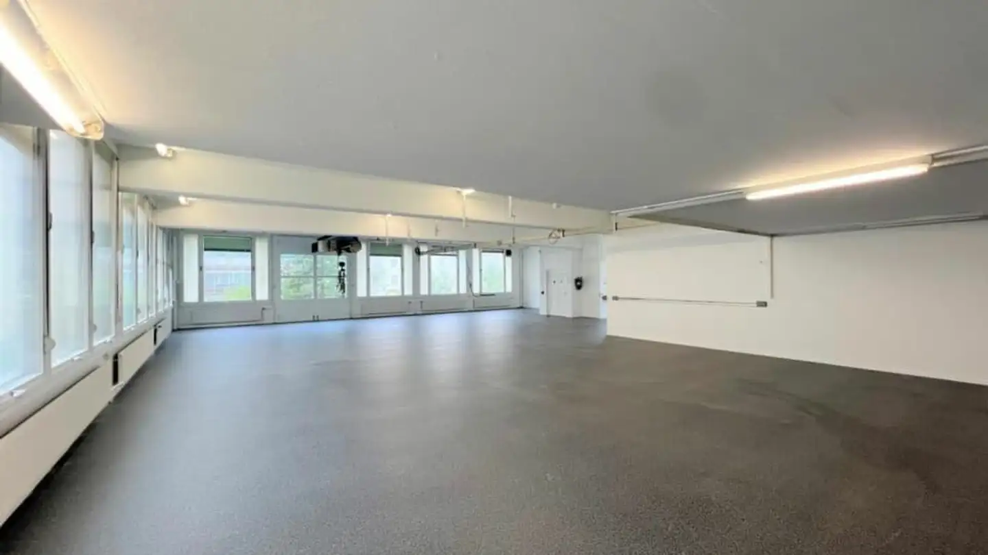 Commercial for rent - Rue Du Pont 8, 2400 Le Locle