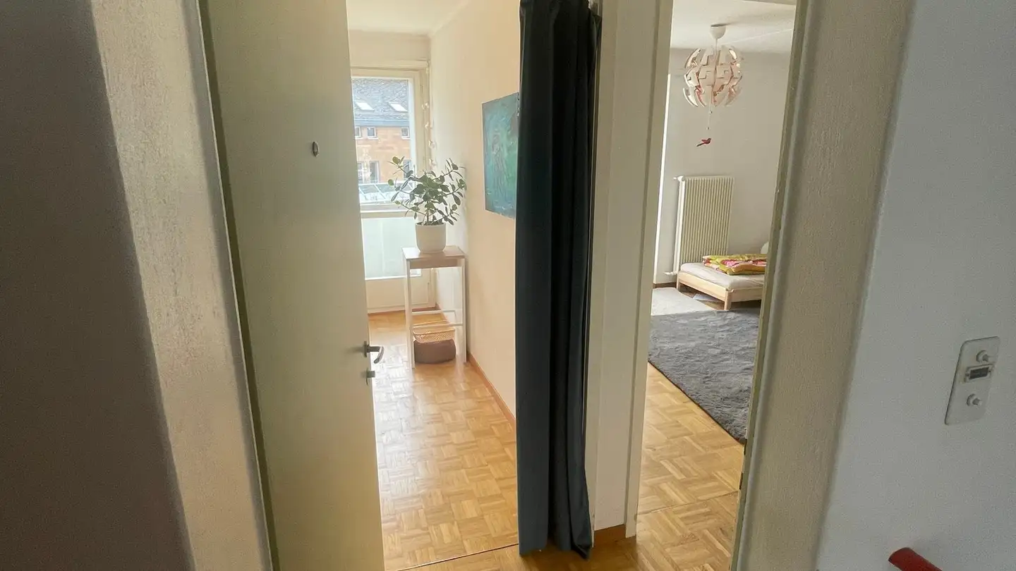 Attic flat for rent - Route Du Büttenberg / Büttenbergstrasse 34a, 2504 Biel/Bienne - Photo 4