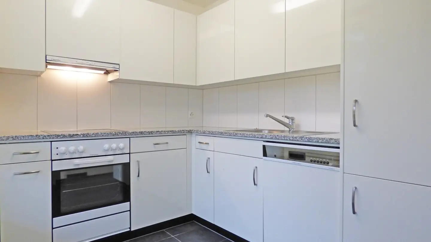 Wohnung mieten - Finsterrütistrasse 17a, 8134 Adliswil - Foto 3