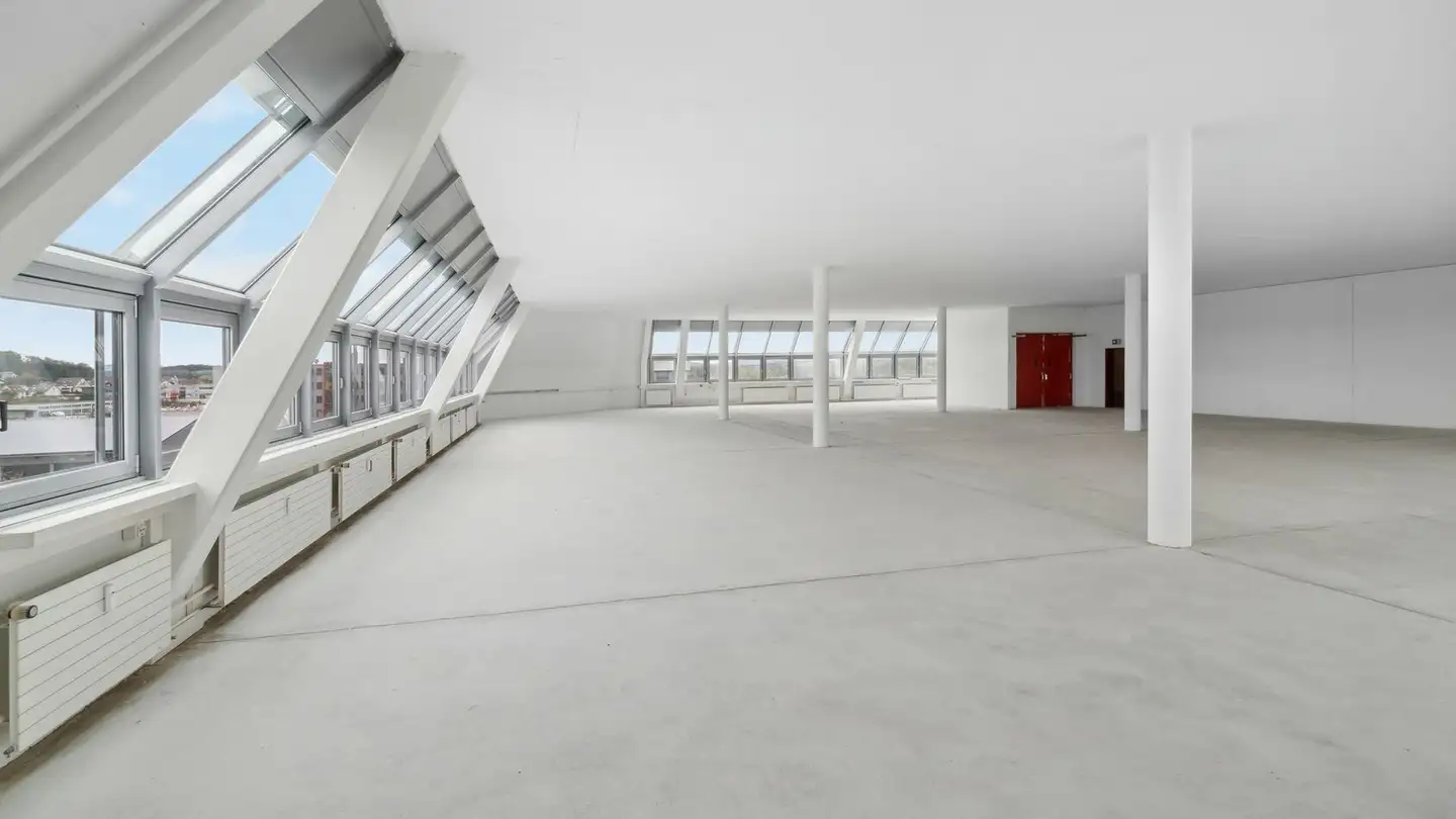 Edificio ad uso misto in affitto - Wehntalerstrasse 6, 8154 Oberglatt ZH - Foto 2