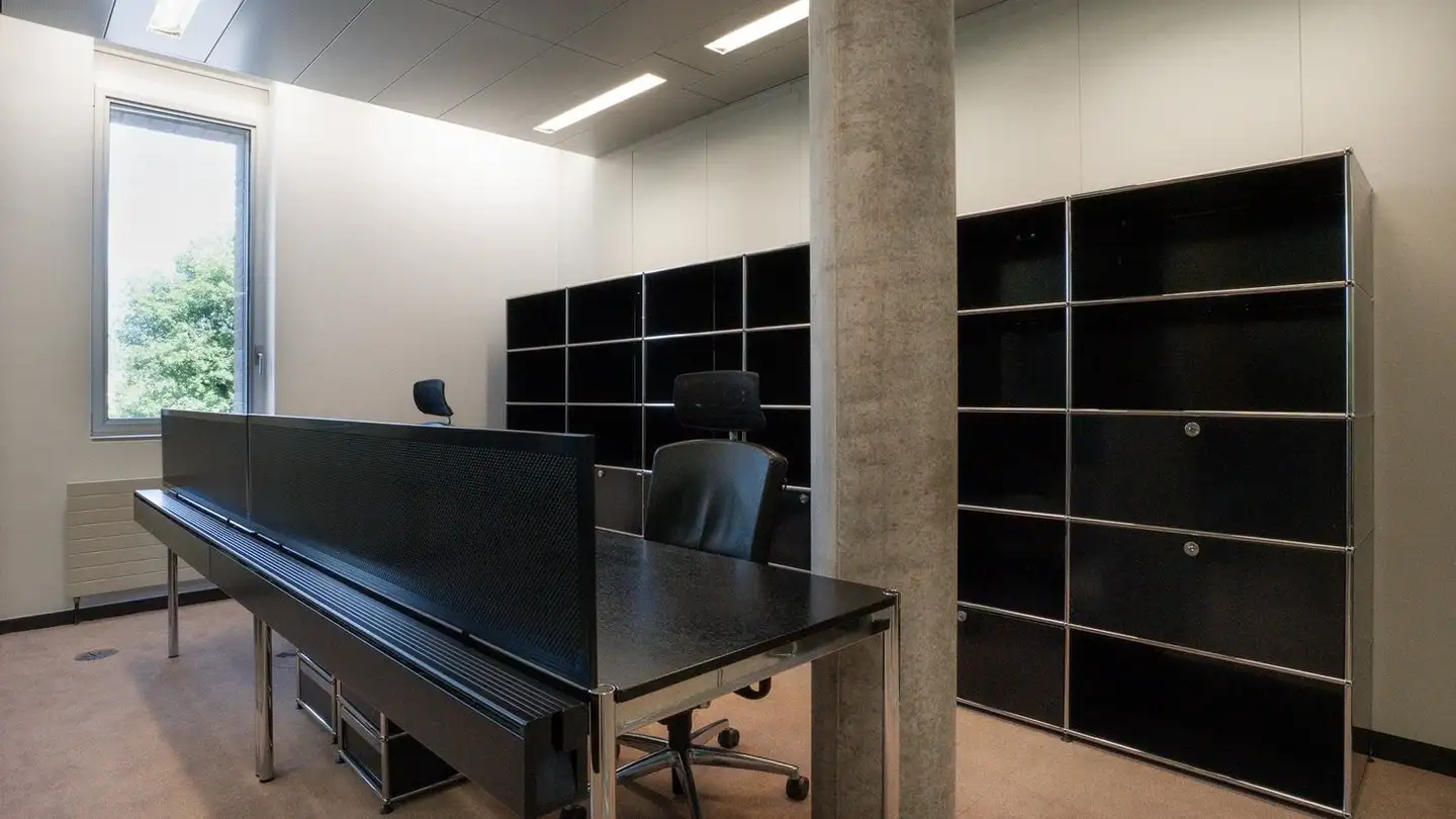 Office space for rent - 6928 Manno - Photo 4