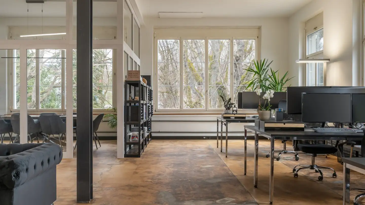 Commercial for rent - Bertschikerstrasse 2, 8620 Wetzikon ZH