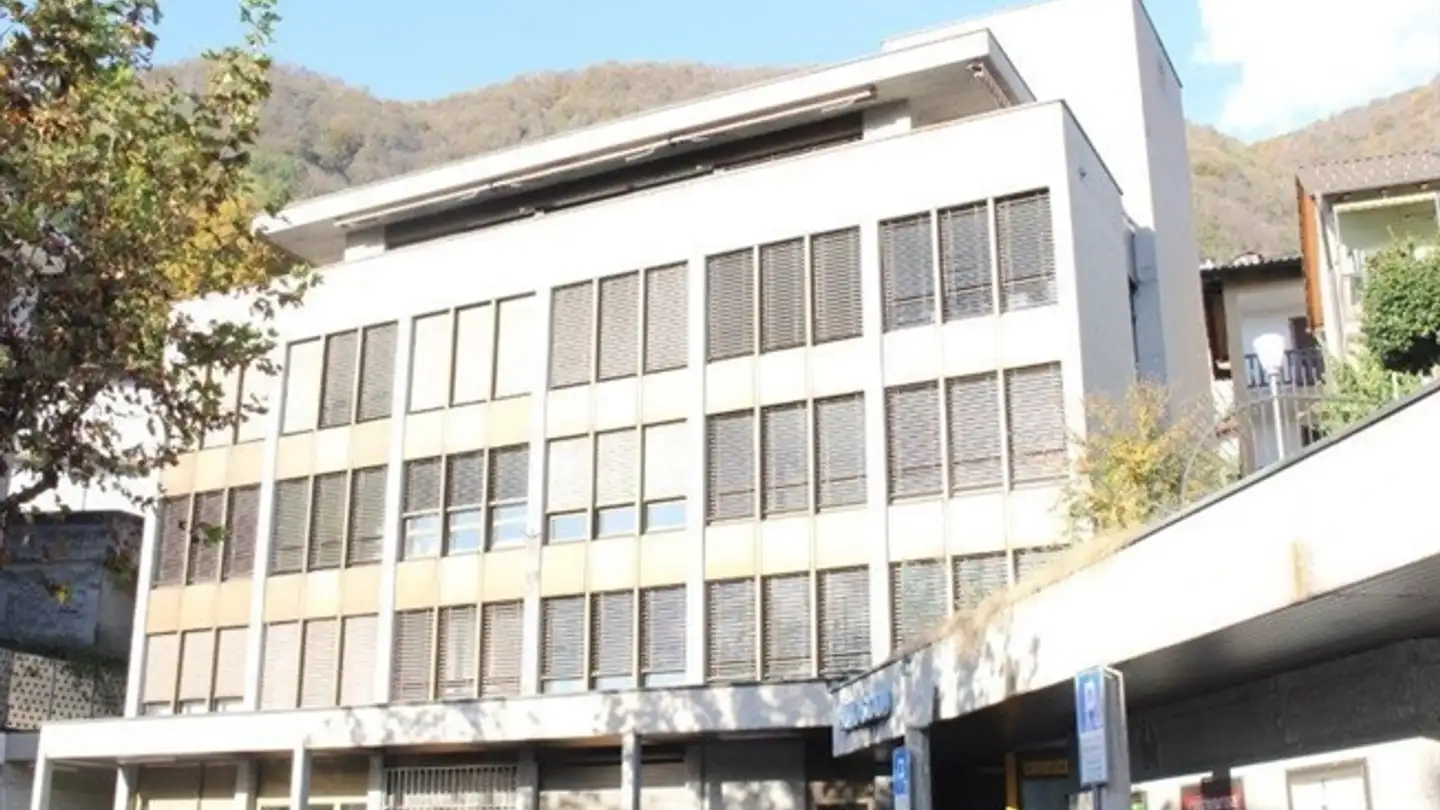 Office space for sale - 6596 Gordola