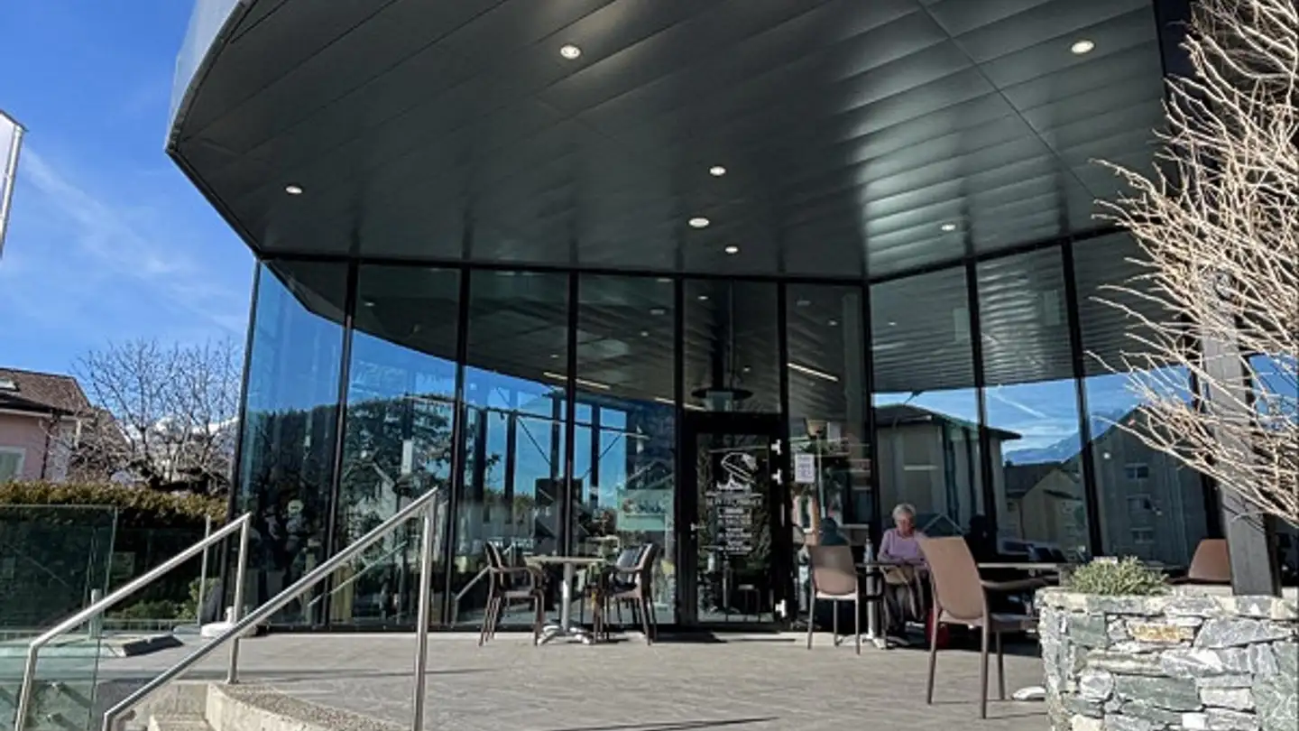 Commercial à louer - Rue Du Rhône 28, 1860 Aigle - Photo 2