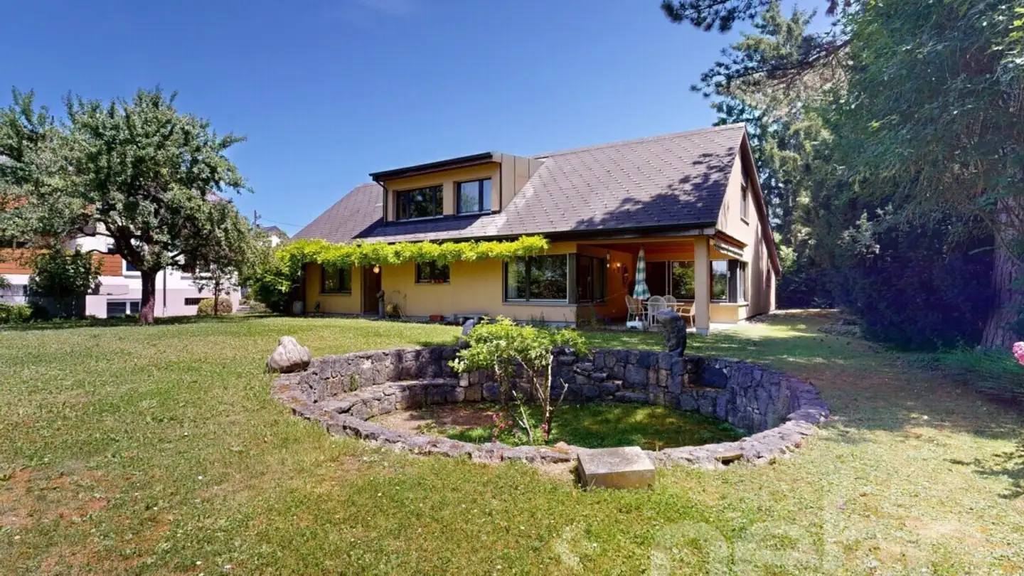Einfamilienhaus kaufen - 4143 Dornach