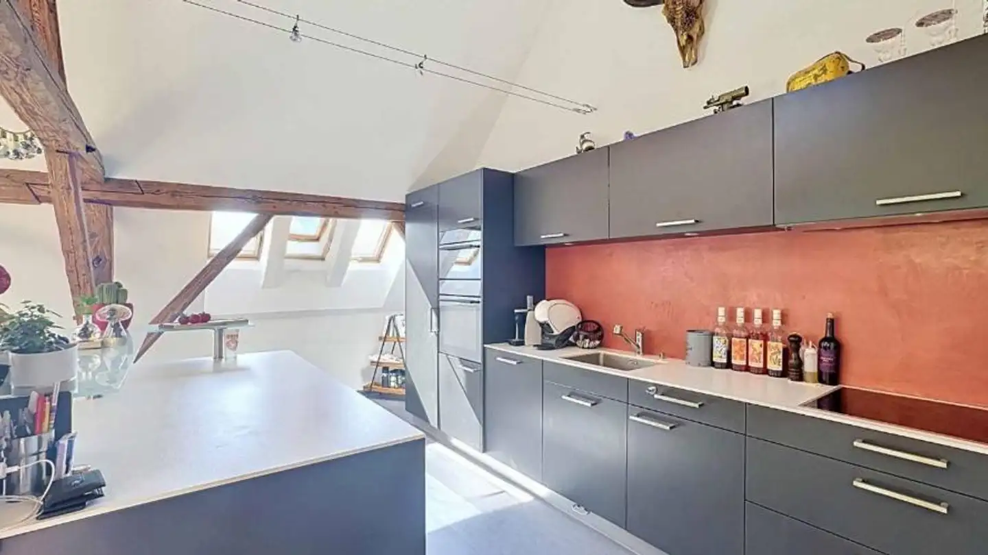 Attic flat for rent - Route de Châtillon 143, 1473 Font - Photo 3