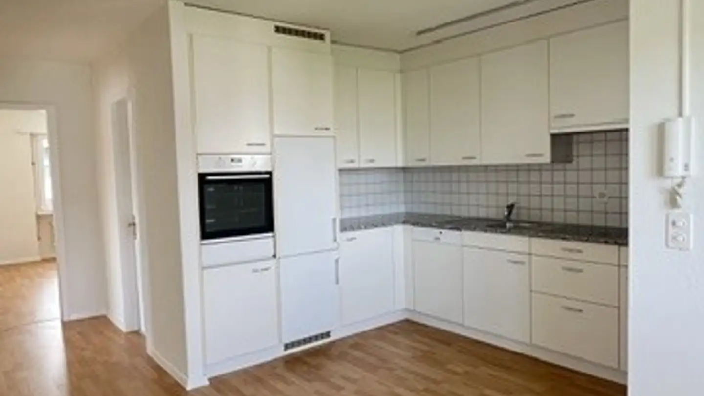 Appartement à louer - Kantonsstrasse 151, 8807 Freienbach