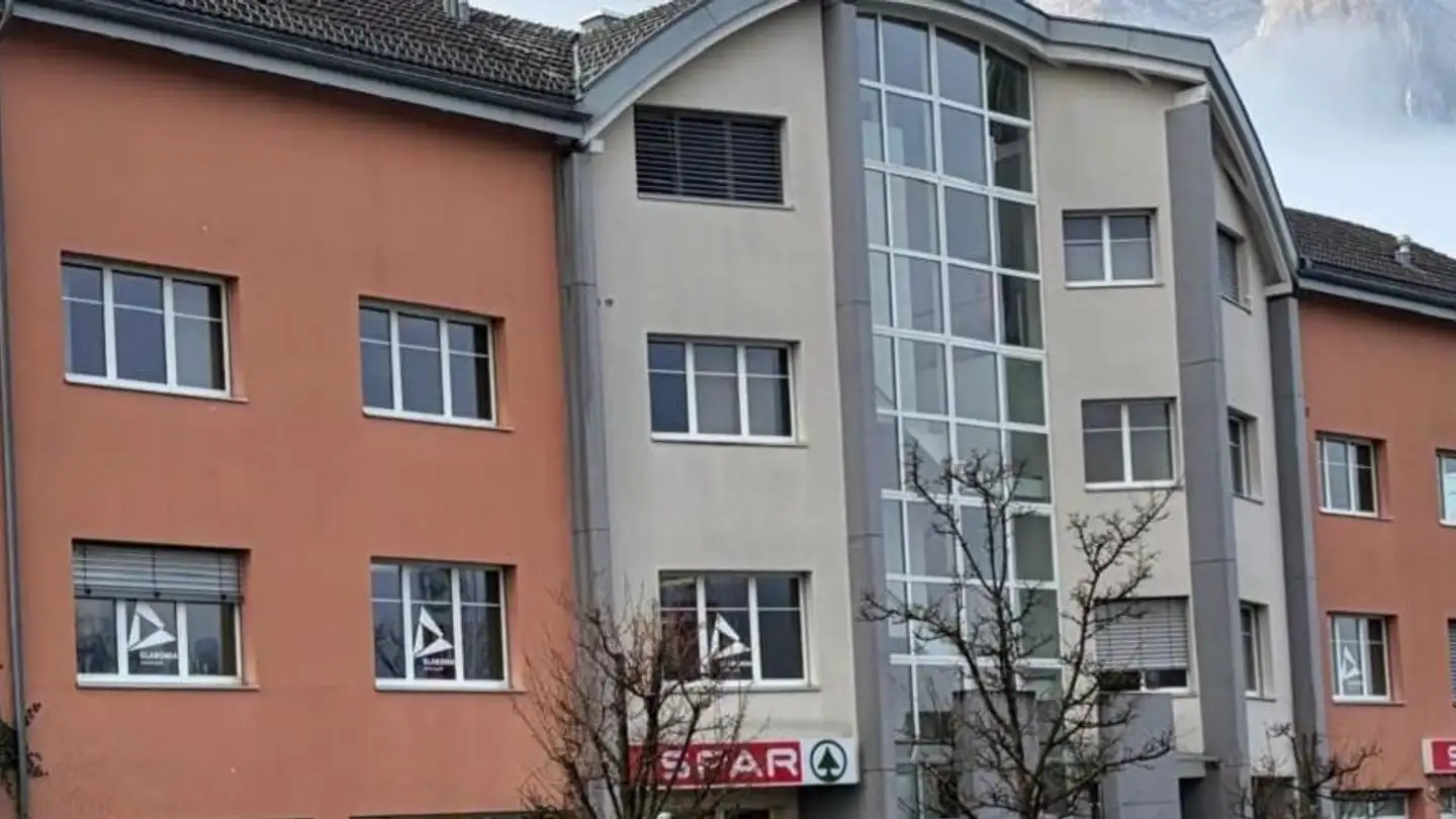 Geschäft mieten - Iseliguet, 8750 Glarus