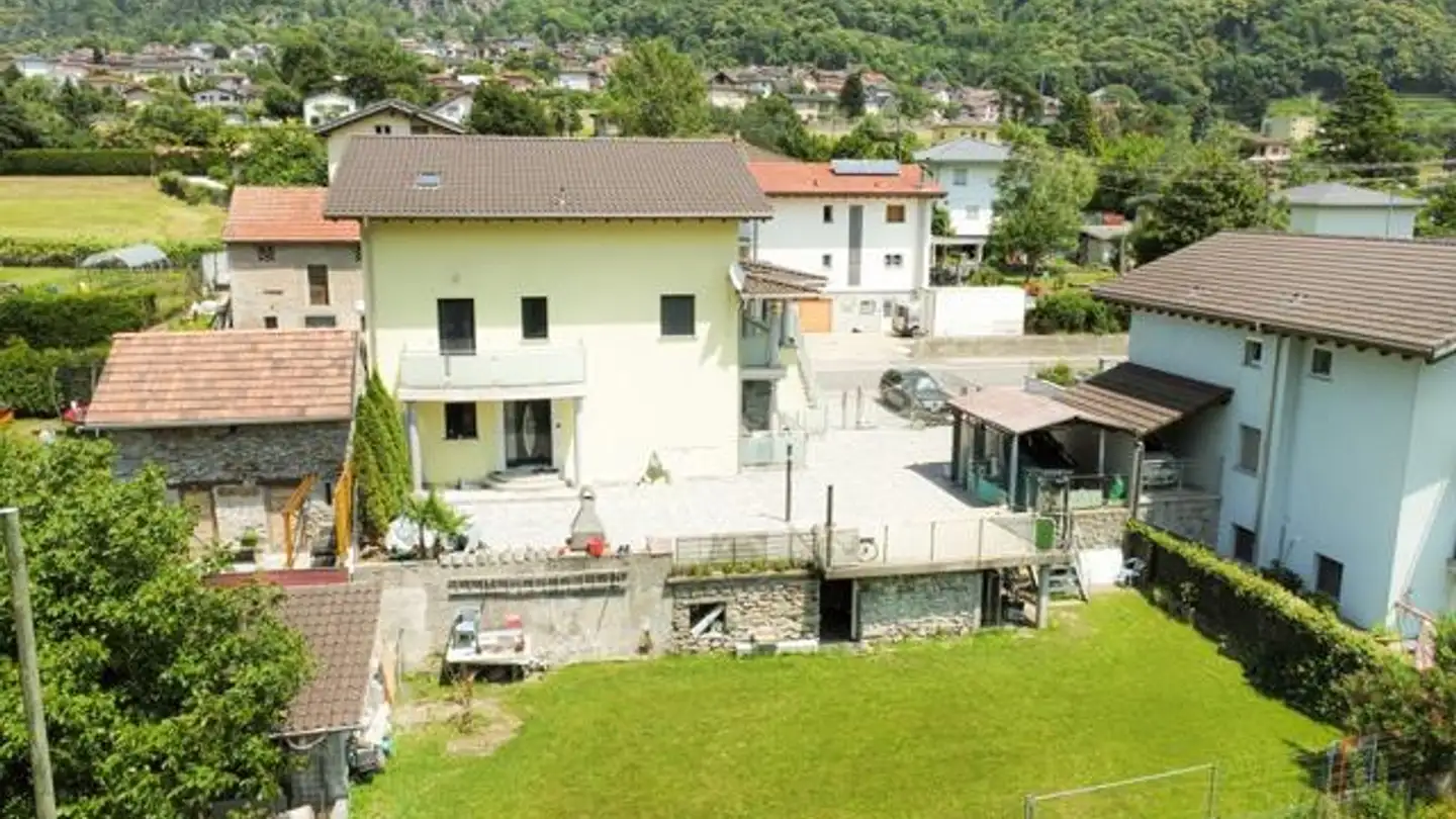 Einfamilienhaus kaufen - 6702 Claro - Foto 2