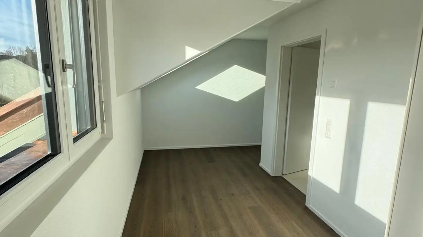 Appartement à louer - Madetswilerstrasse 18, 8332 Russikon