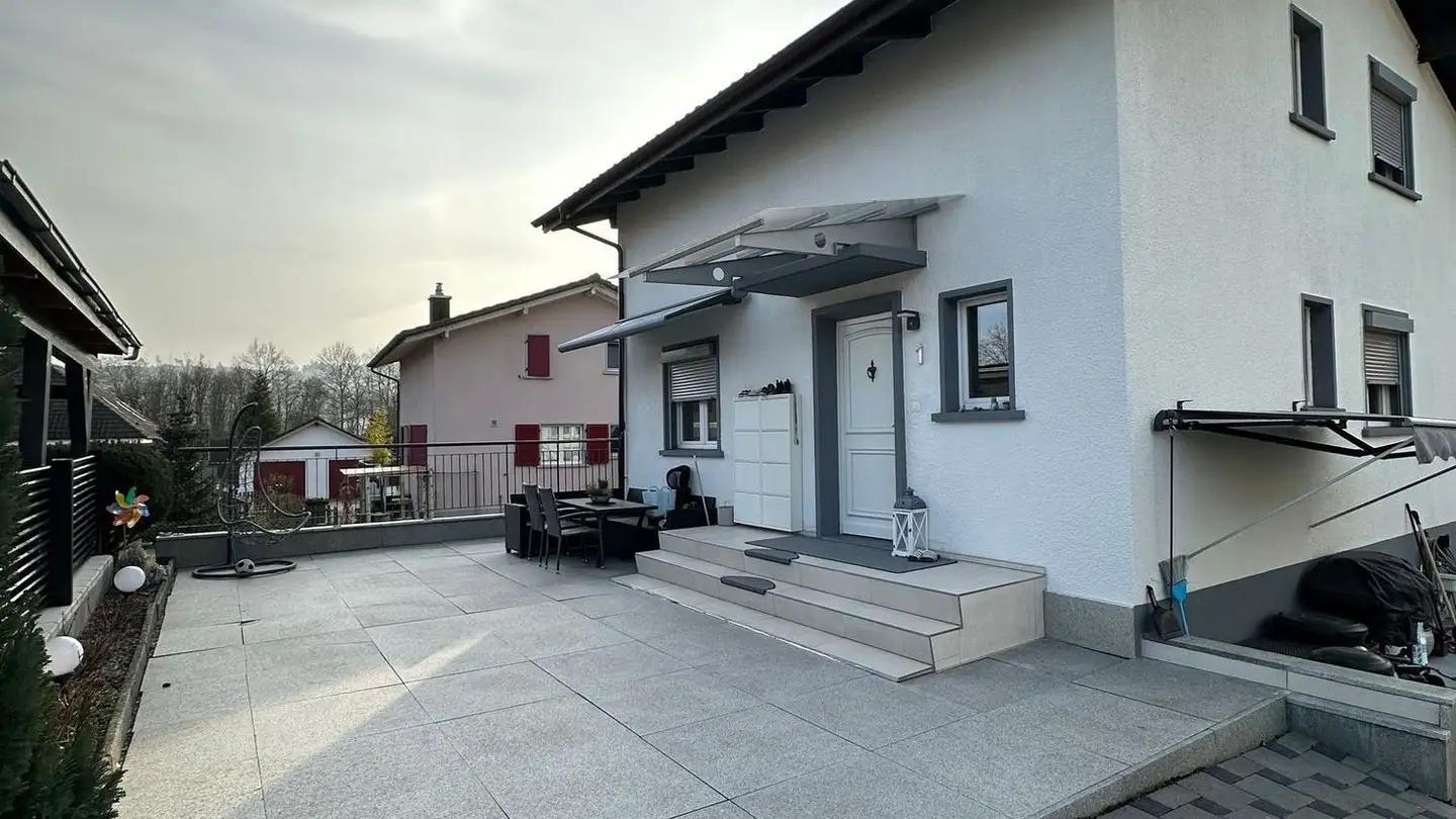 Einfamilienhaus kaufen - Bürenstrasse 1, 3053 Lätti