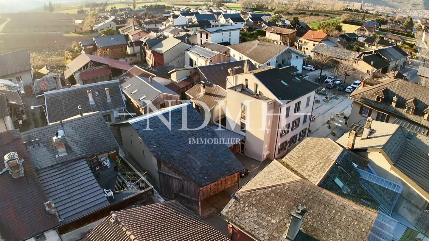 Immeuble mixte à vendre - 1906 Charrat - Photo 2