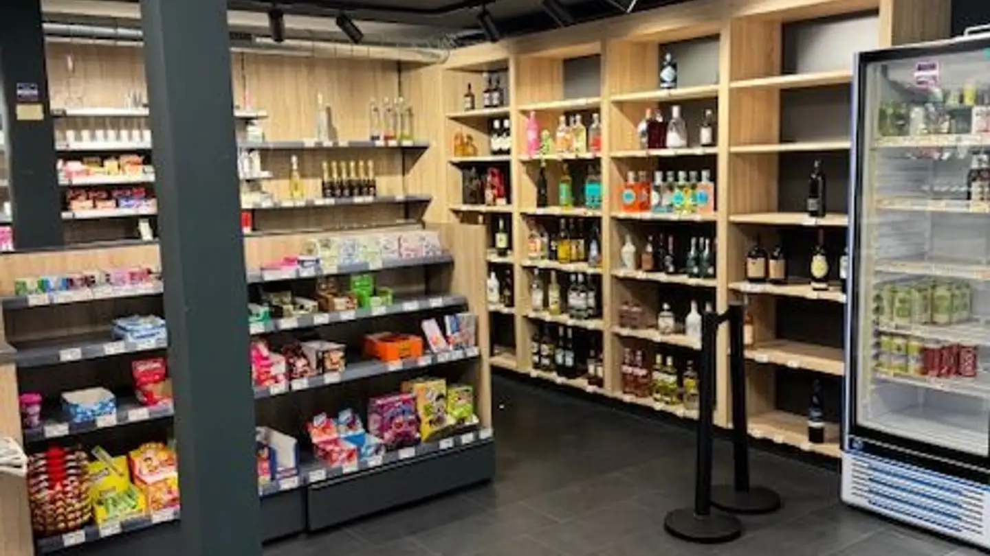 Shop for rent - Zwinglistrasse 15, 8004 Zürich - Photo 3