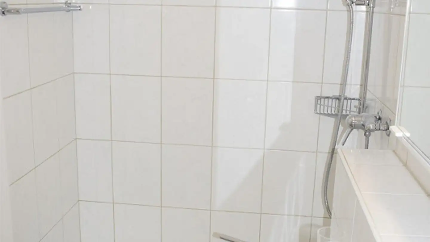 Apartment for rent - Frutigenstrasse 24, 3600 Thun - Photo 4