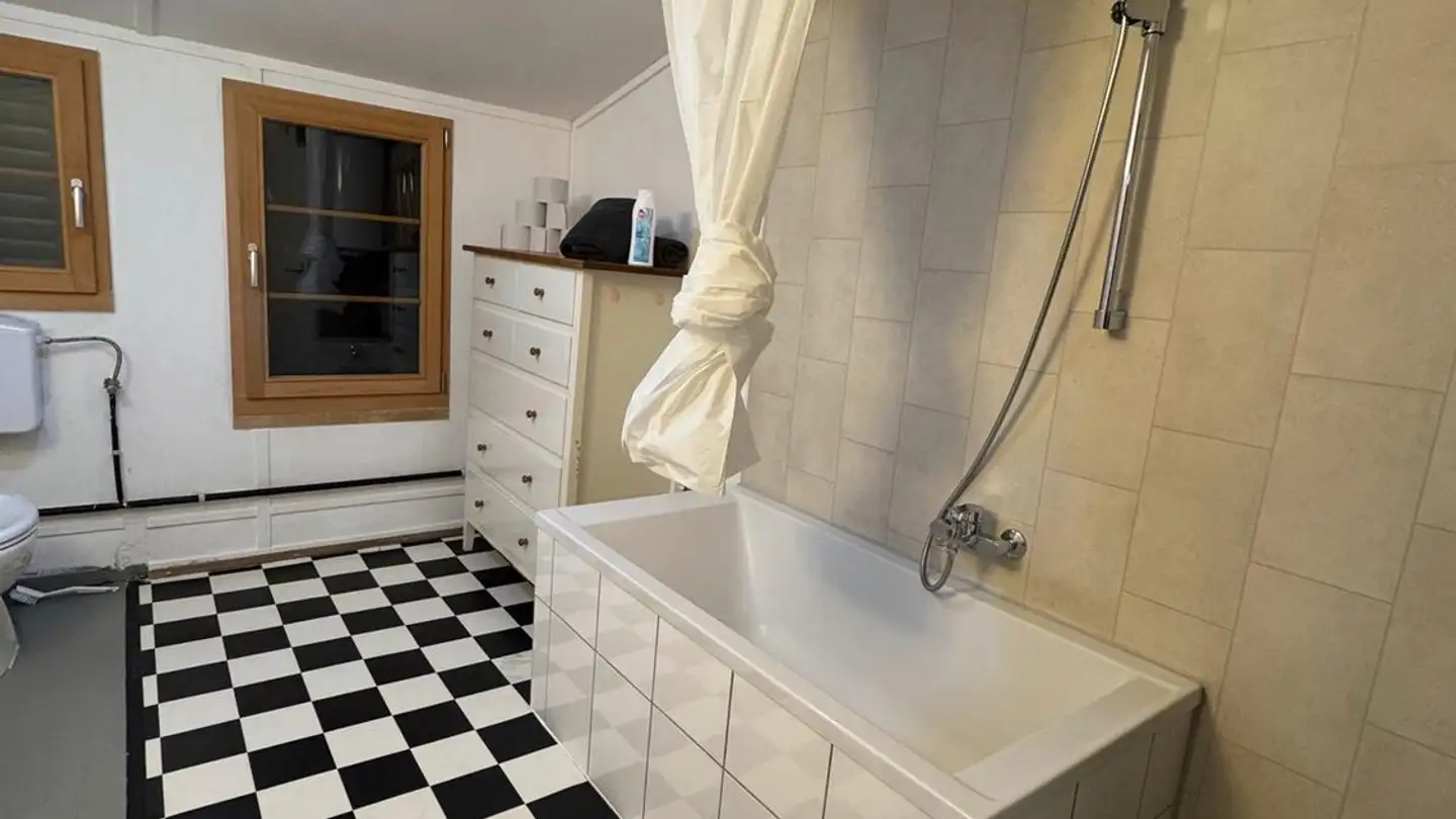 Apartment for rent - Hammerschmiedeweg 1, 8874 Mühlehorn - Photo 3