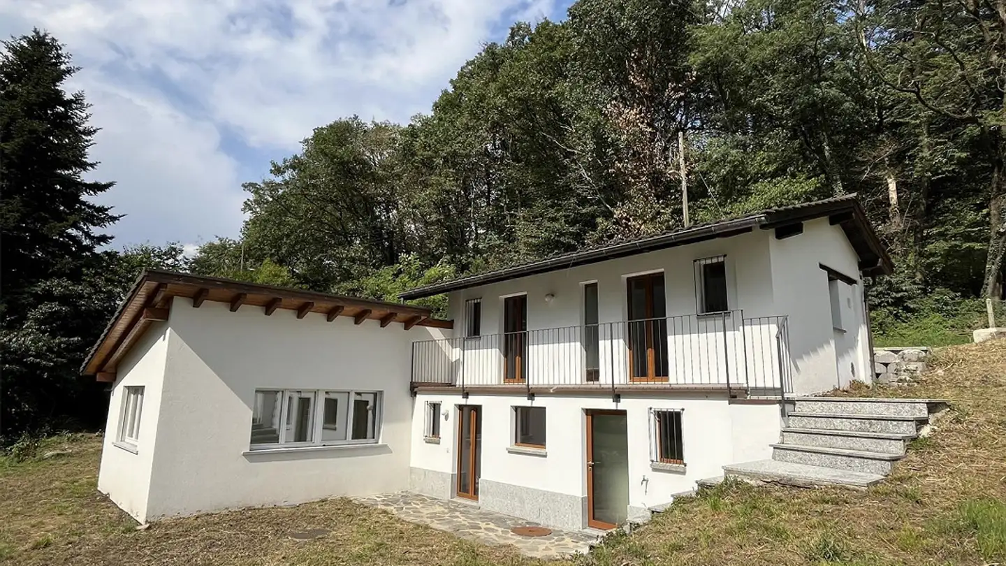 Single house for sale - 6802 Rivera
