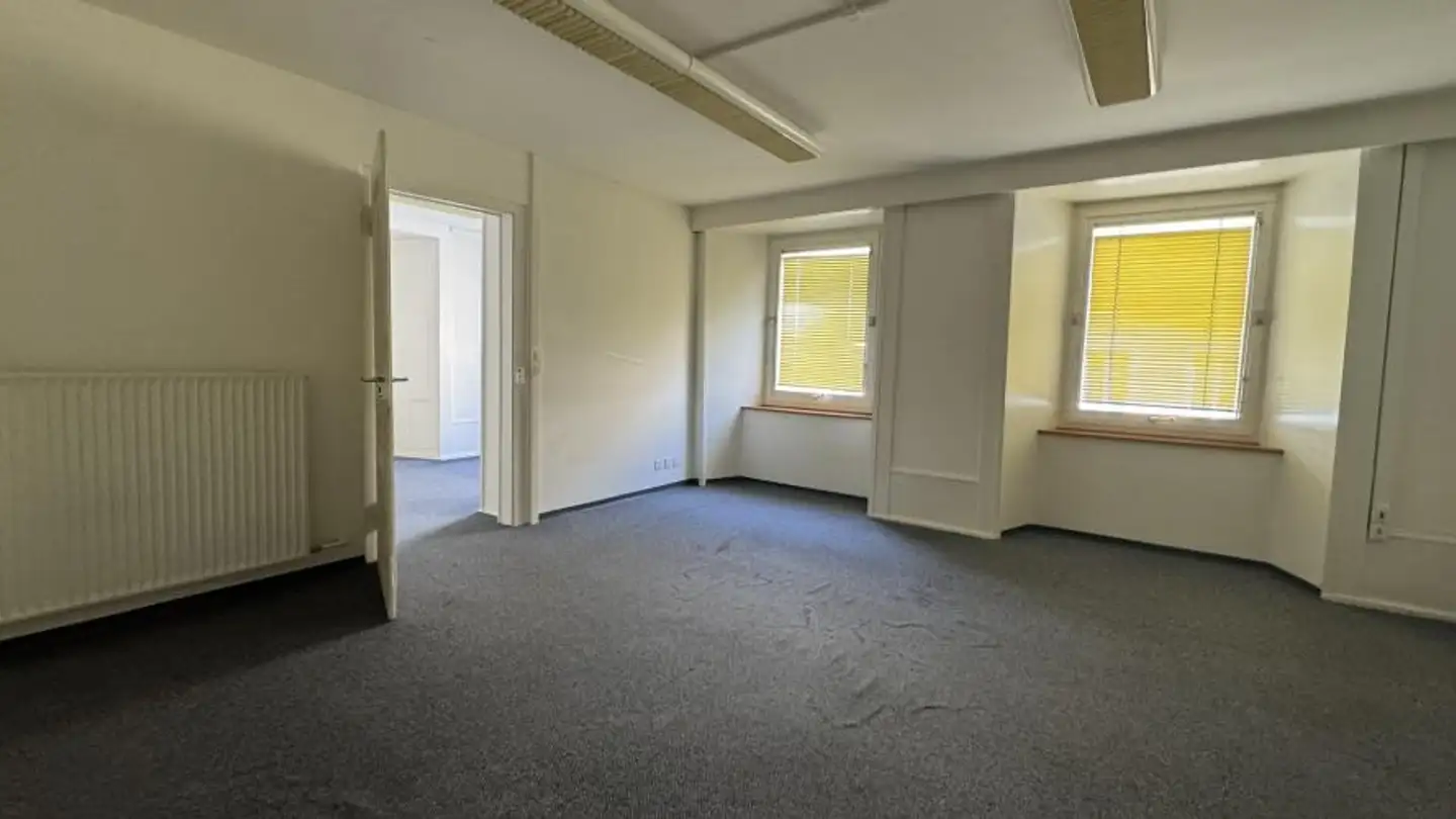 Office space for rent - Rue Jaquet-Droz 31, 2300 La Chaux-de-Fonds