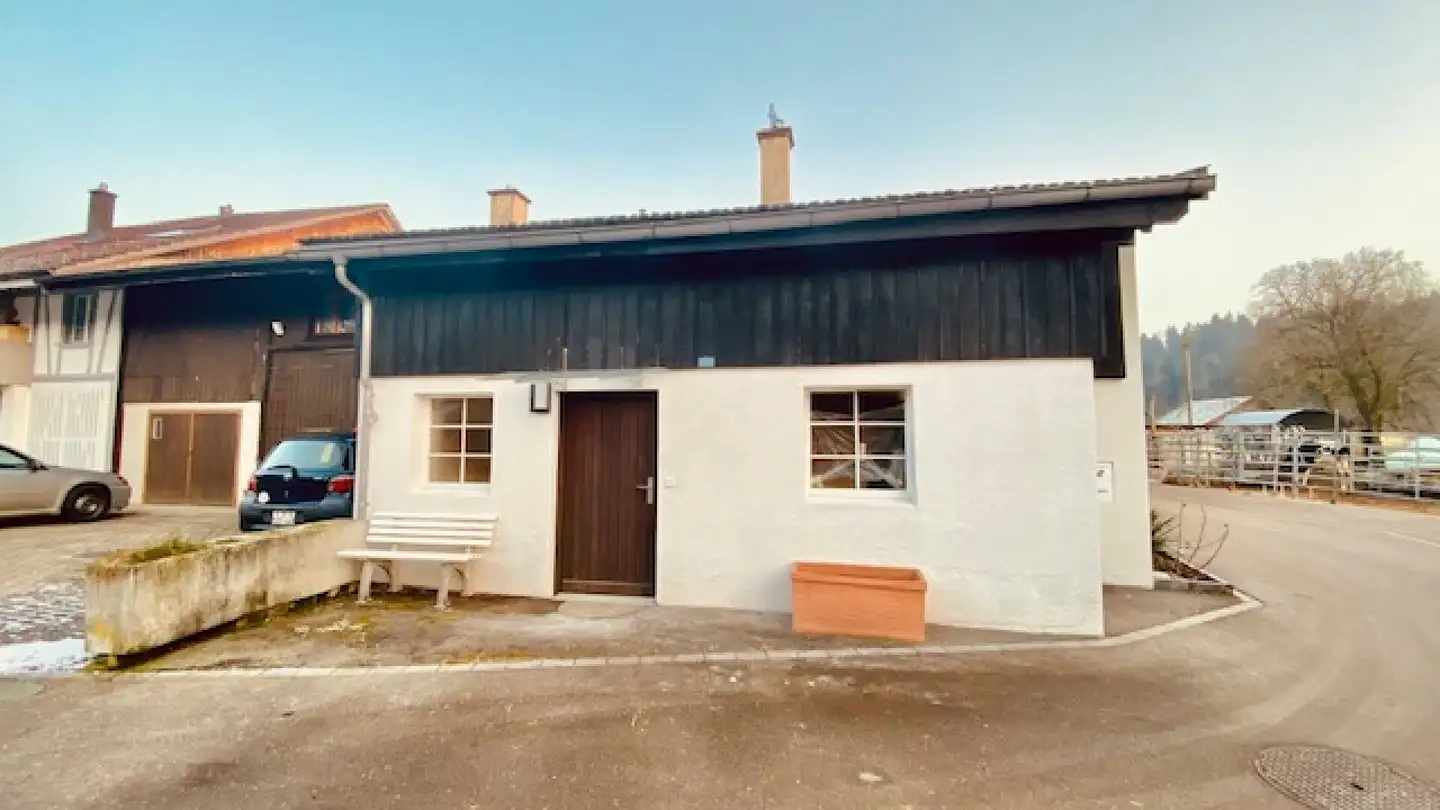 Edificio residenziale in vendita - Austrasse 5, 8483 Kollbrunn - Photo 2