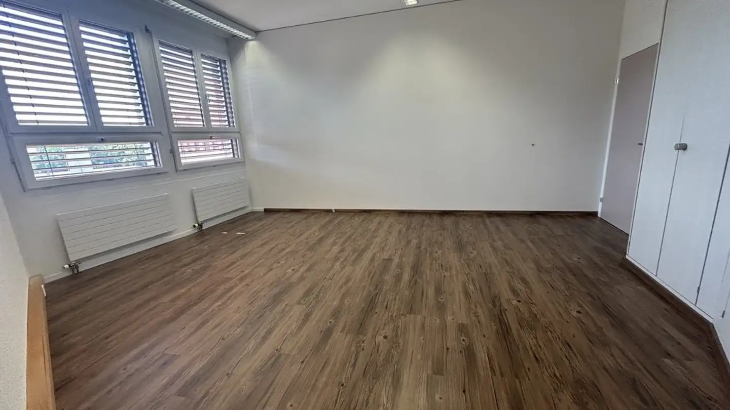 Spazio ufficio in affitto - Stationsstrasse 57, 8606 Nänikon - Foto 3