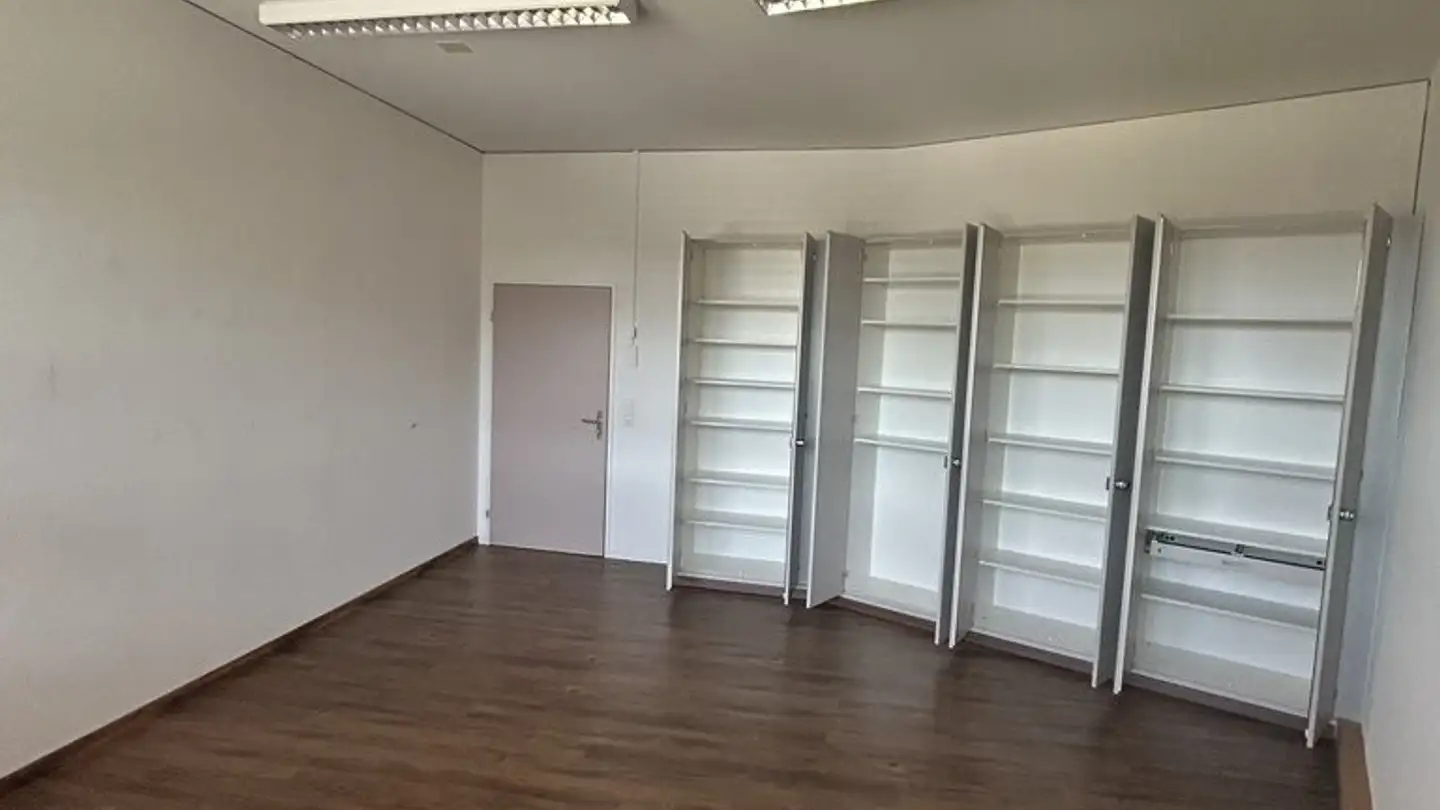 Spazio ufficio in affitto - Stationsstrasse 57, 8606 Nänikon - Foto 4