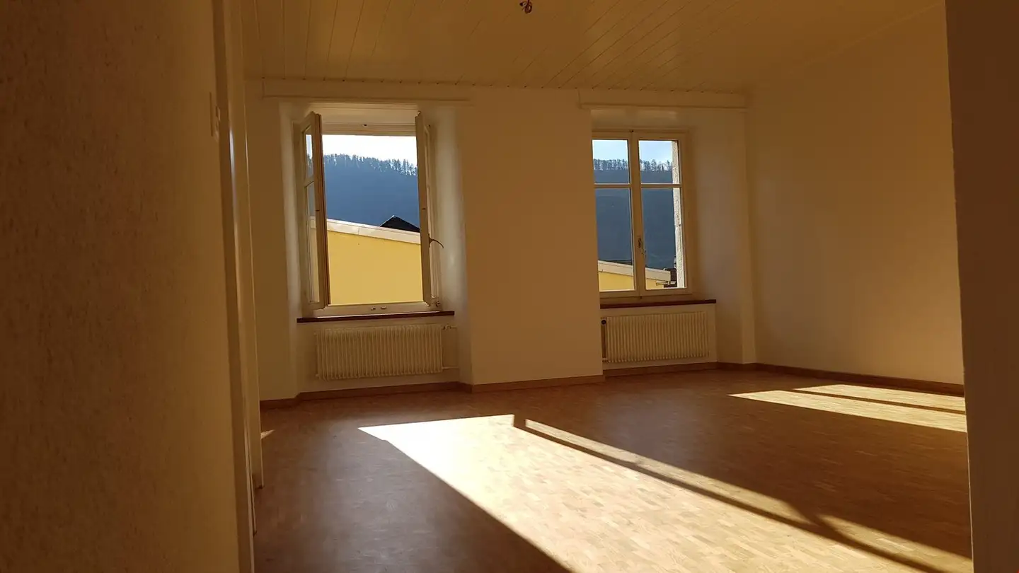 Apartment for rent - Rue Agassiz 10, 2610 St-Imier - Photo 2