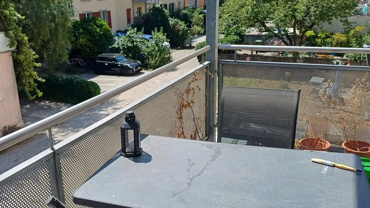 Chambre à louer - Rue Du Milieu / Mittelstrasse 18, 2502 Biel/Bienne - Photo 2
