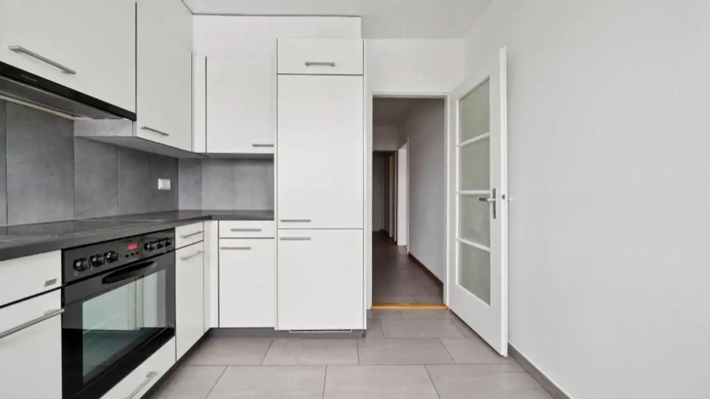 Apartment for rent - Rue de Neuchâtel 51, 1400 Yverdon-les-Bains - Photo 2