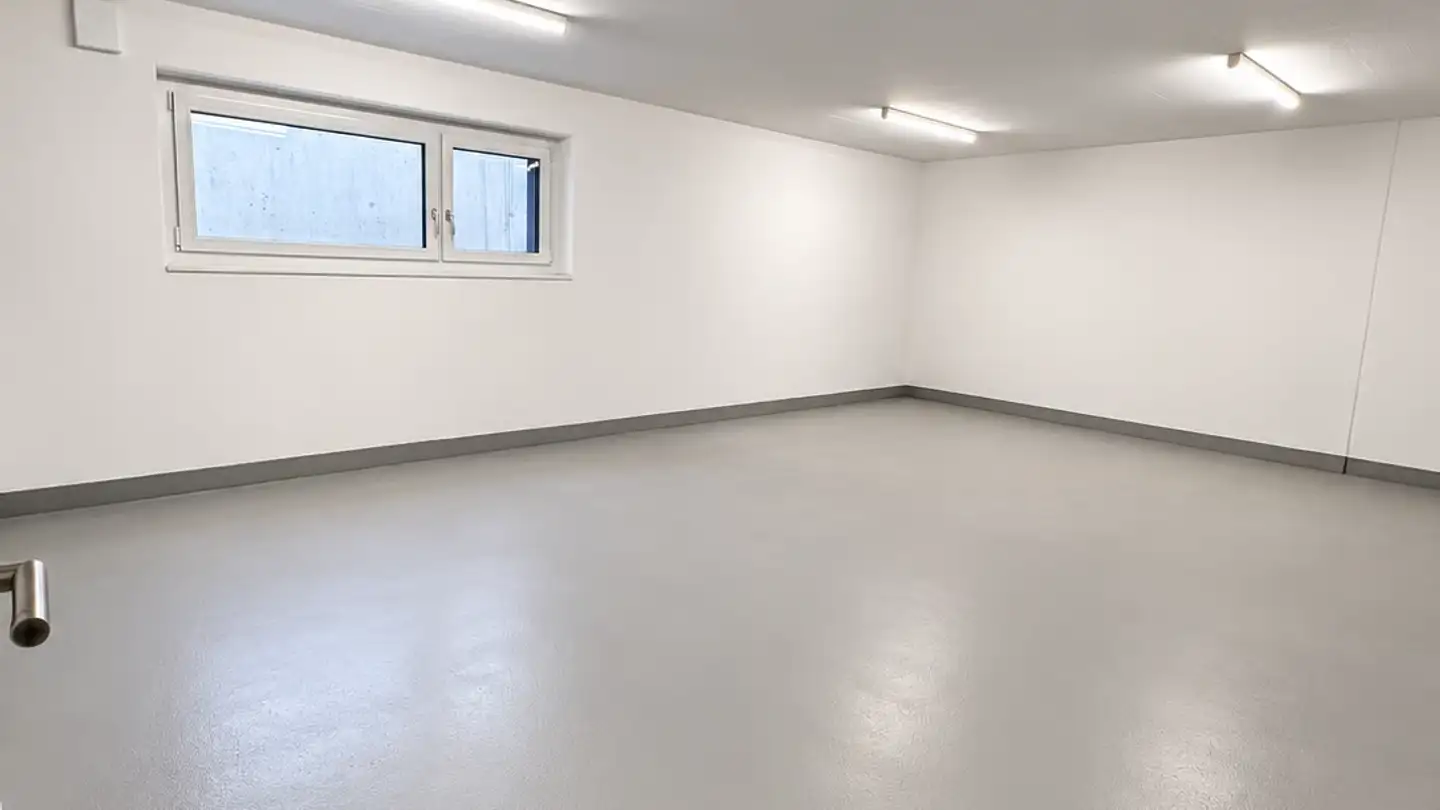 Atelier à louer - Sennpüntstrasse 19, 8303 Bassersdorf