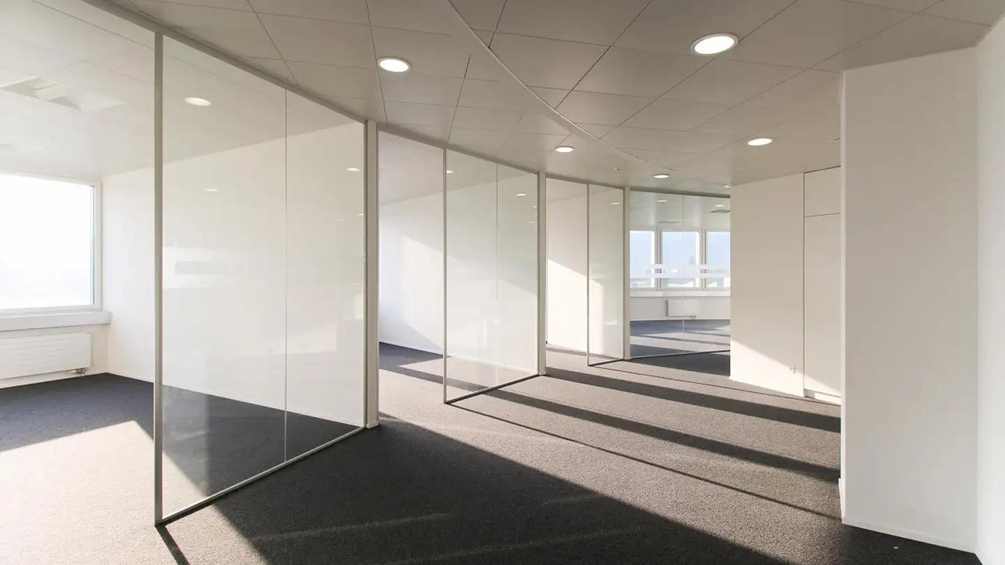 Bürofläche mieten - Turmstrasse 22, 6312 Steinhausen - Foto 2