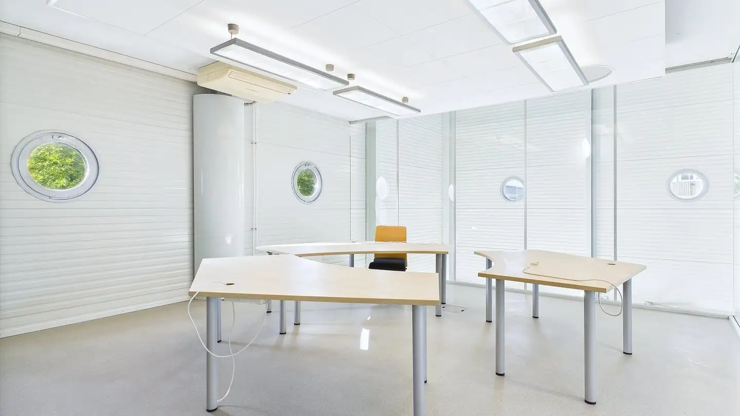 Industrieimmobilie mieten - Chemin Du Long-Champ / Längfeldweg 97, 2504 Biel/Bienne - Foto 4