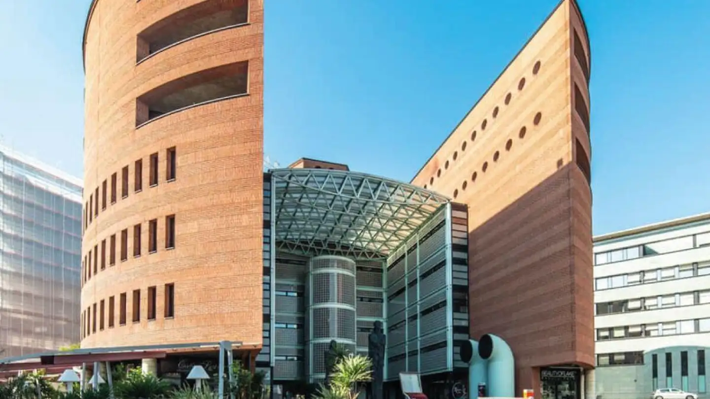 Office space for rent - Via Generale Guisan 6, 6900 Paradiso