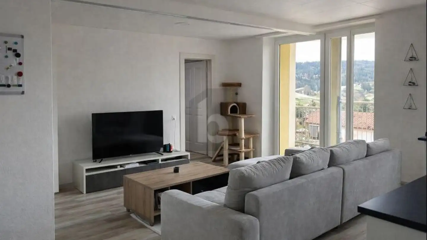 Wohnung mieten - 2720 Tramelan - Foto 2