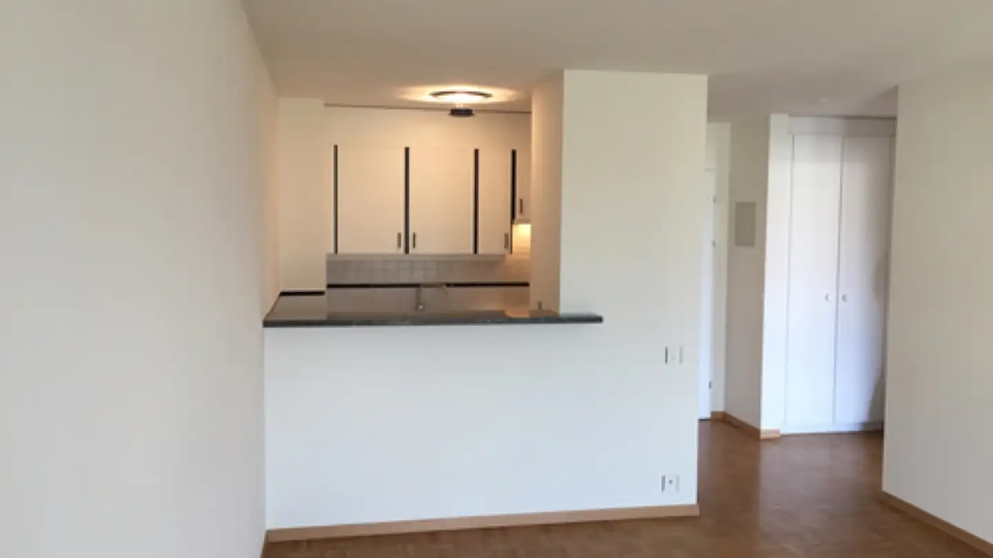 Apartment for rent - Chemin D'eysins, 1260 Nyon - Photo 2