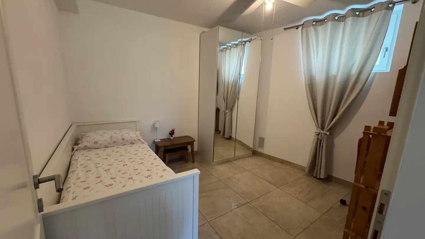 Chambre à louer - Via Vallemaggia 58, 6600 Solduno