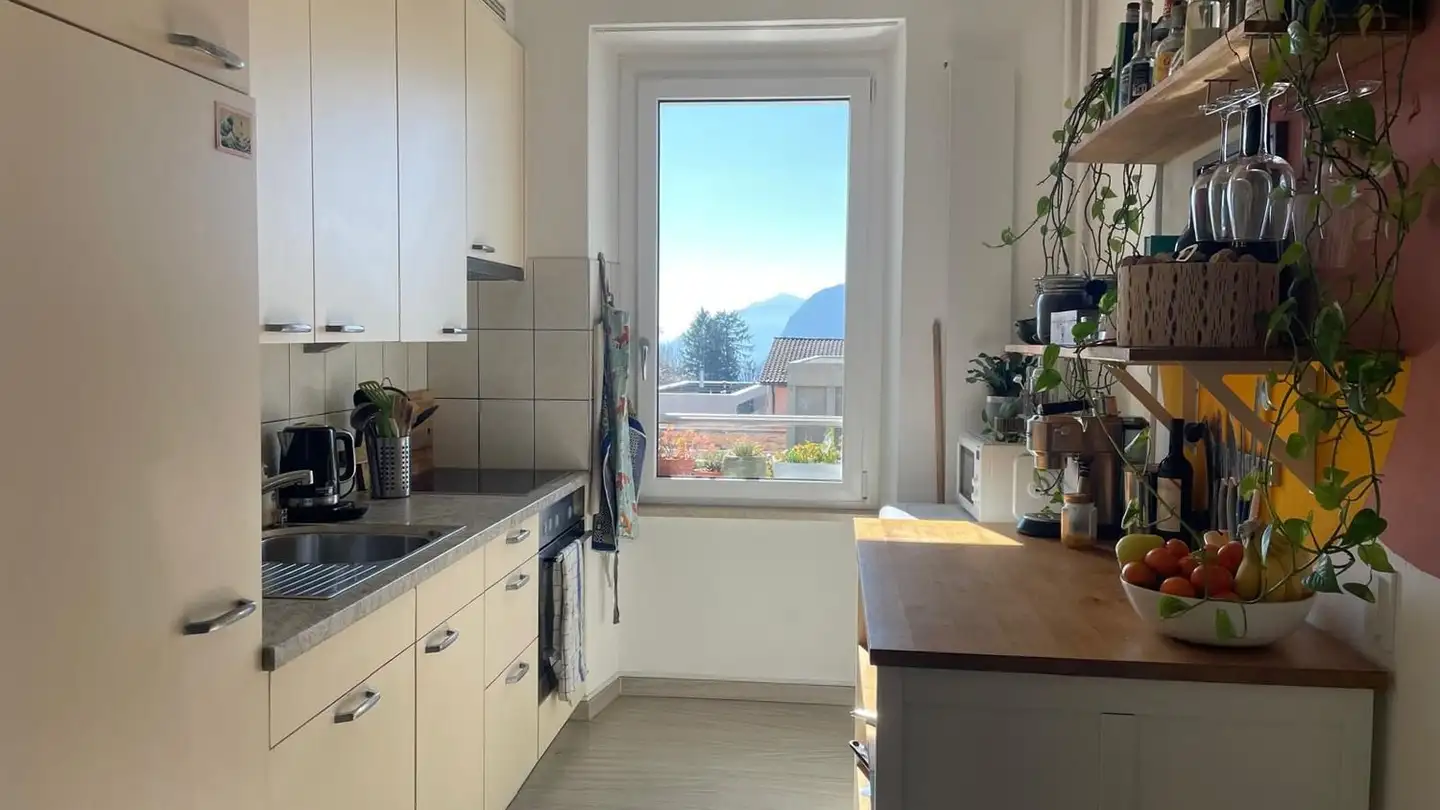 Apartment for rent - 6949 Comano - Photo 4