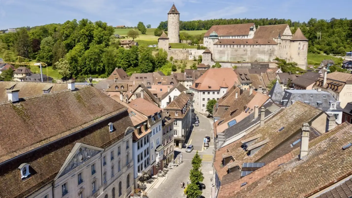 Mixed-use building for sale - 2900 Porrentruy - Photo 2