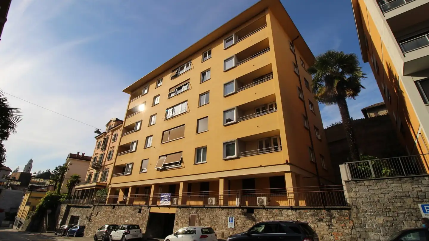 Spazio ufficio in affitto - Via Cantonale 11, 6900 Lugano - Photo 2