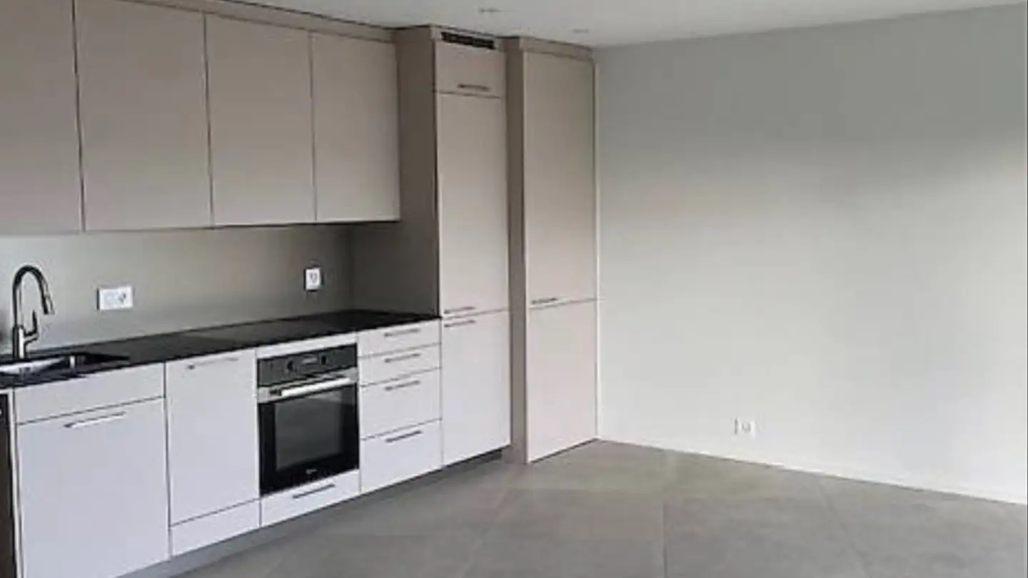 Appartamento in affitto - Rue Des Berthoudes 53, 2000 Neuchâtel