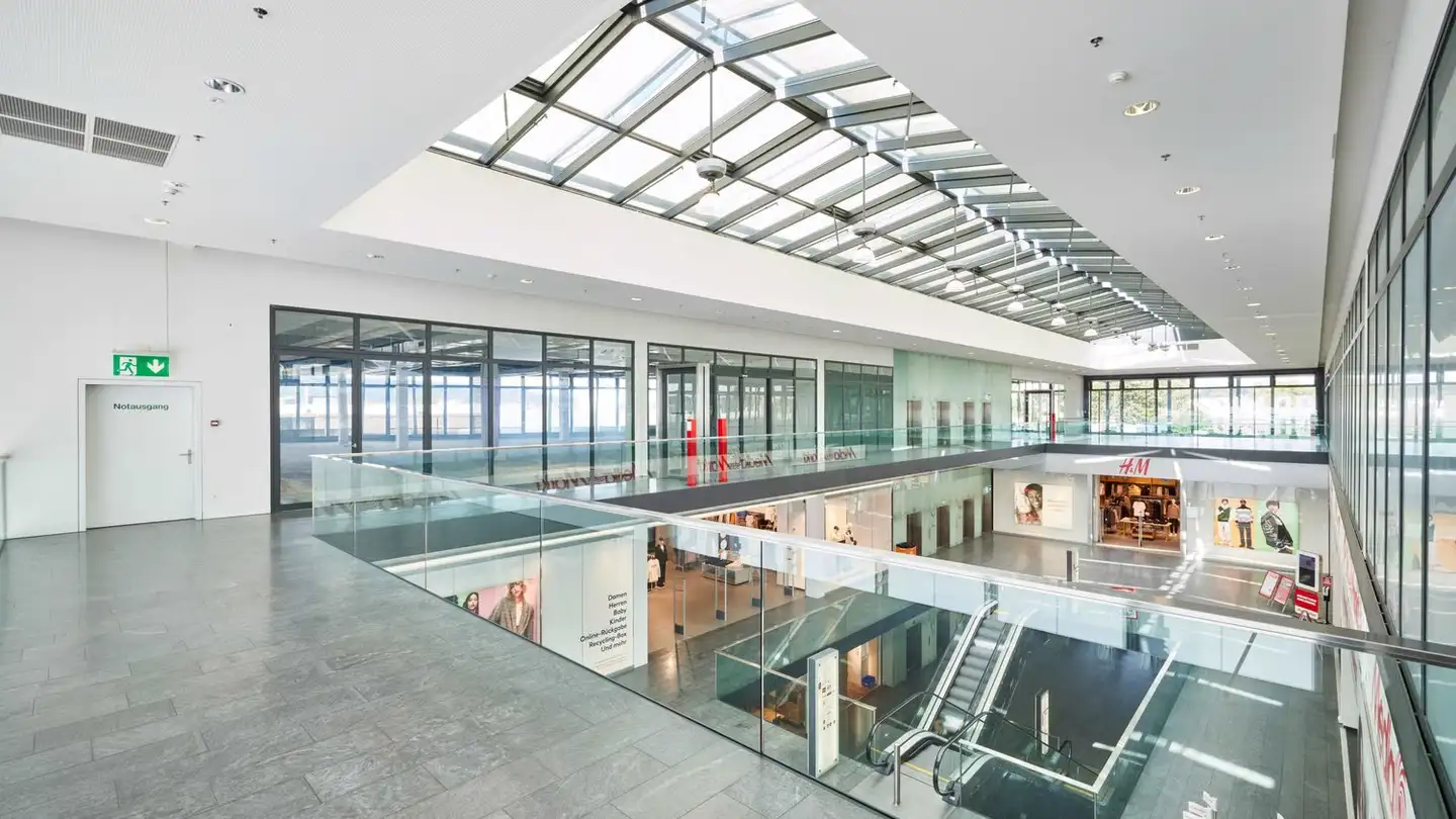 Gewerbe mieten - Neue Winterthurerstrasse 7, 8305 Dietlikon - Foto 3