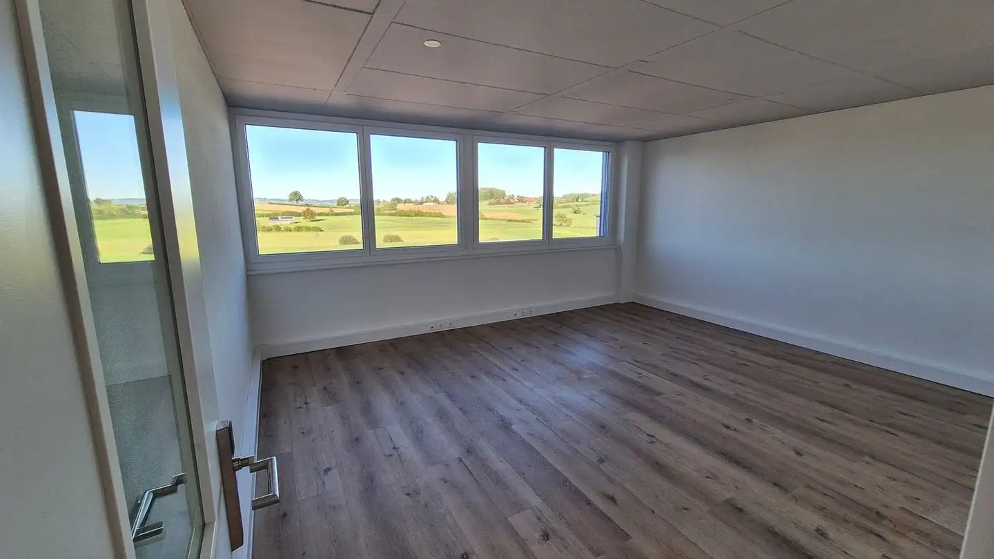 Commerciale in affitto - Chrummweid, 6026 Rain - Photo 3