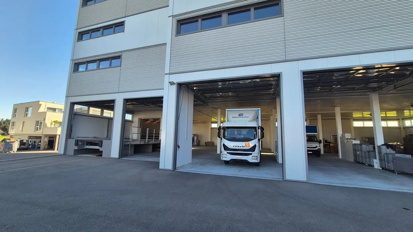 Commerciale in affitto - Chrummweid, 6026 Rain - Photo 4