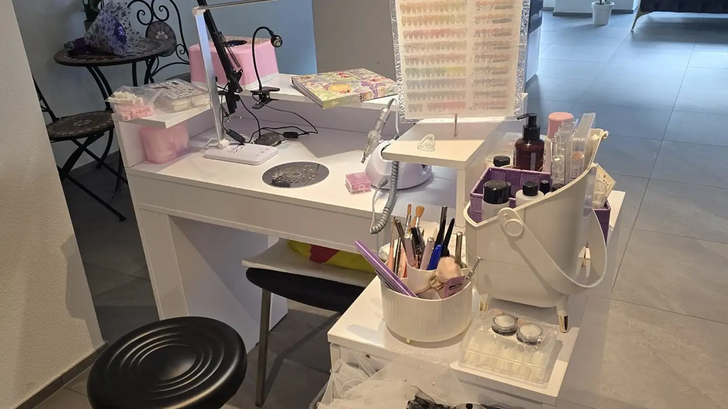 Gewerbe mieten - 4710 Balsthal