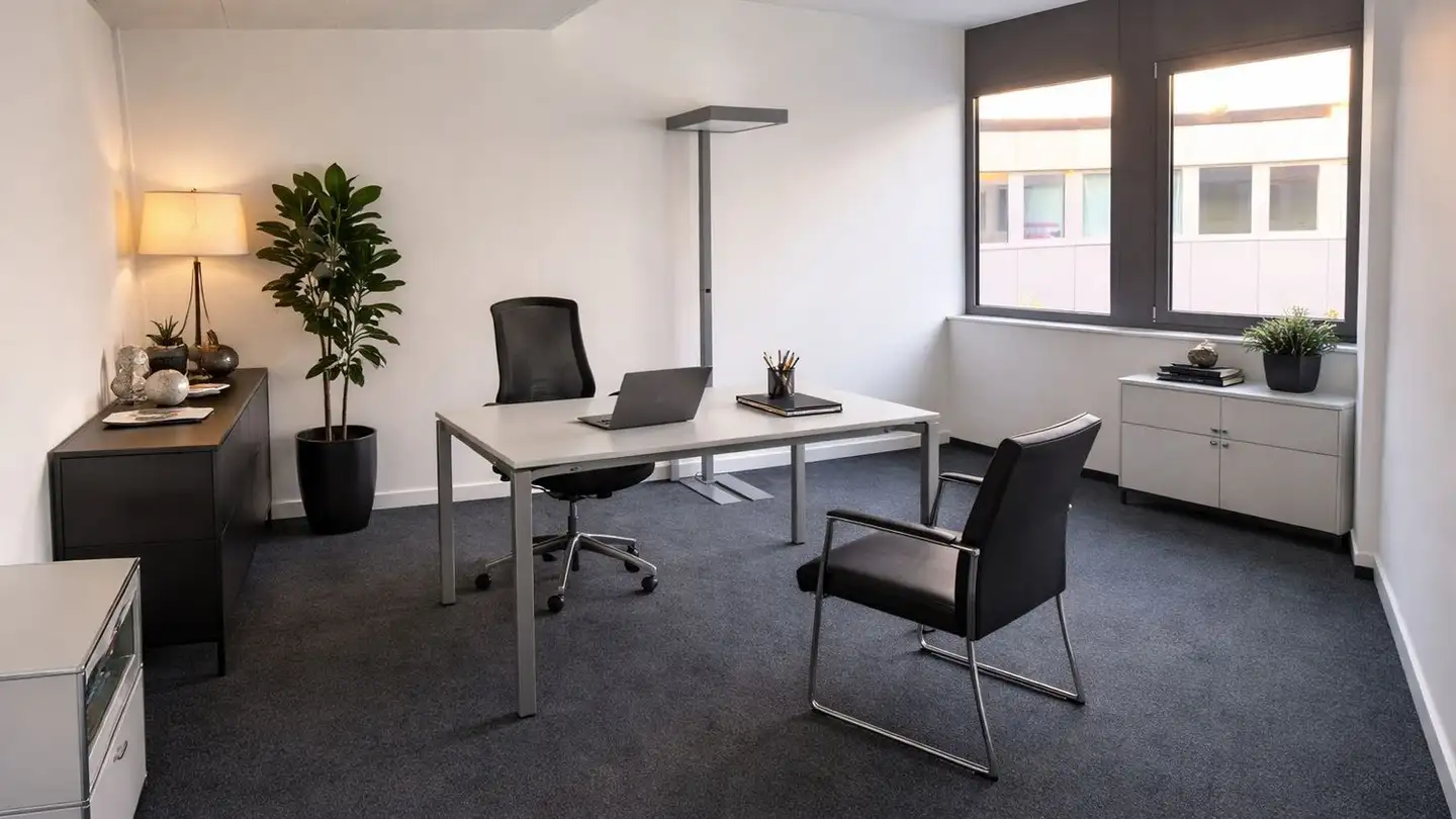 Office space for rent - Turmstrasse 18, 6312 Steinhausen