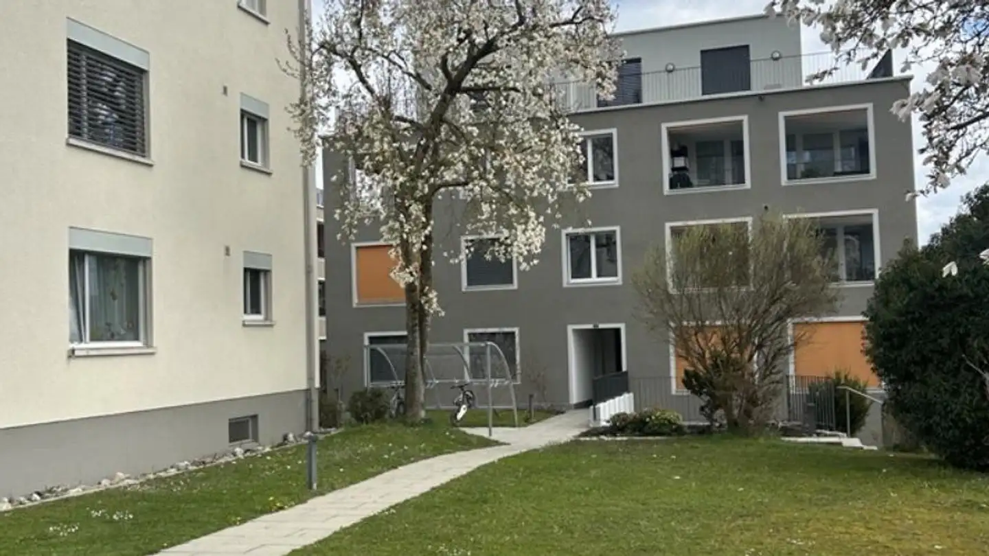 Indoor motorbike parking space for rent - Hausmatten 2, 8919 Rottenschwil